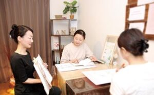 アロマ＋メディカルハーバルビューティサロン＆セラピストスクールＡｎ・Ｒｏｓｅ